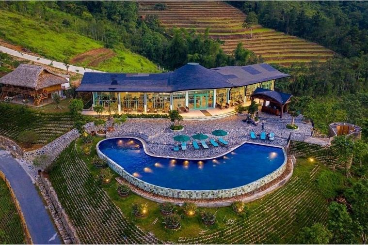 Le Champ Tú Lệ Resort